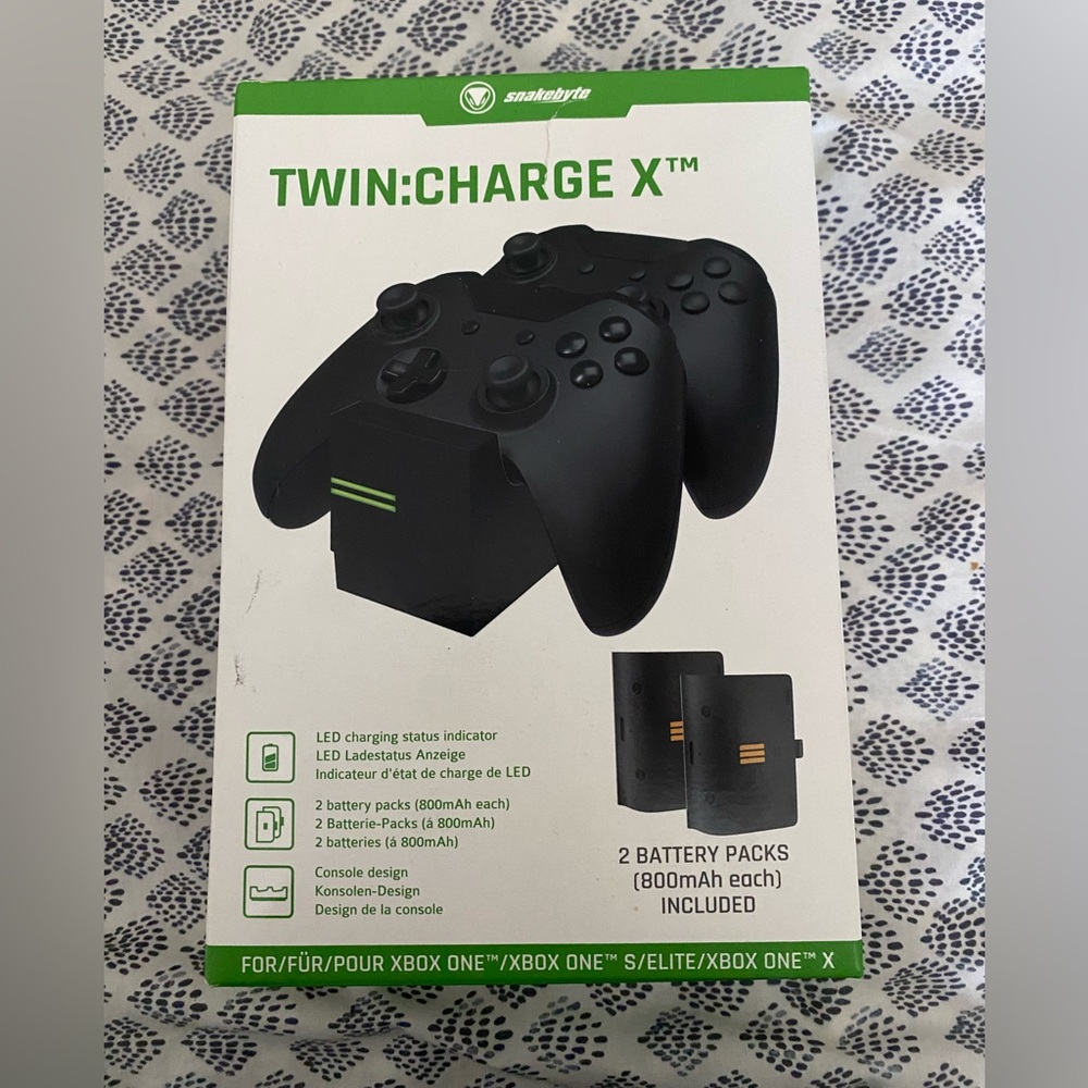 Twin: Charge X